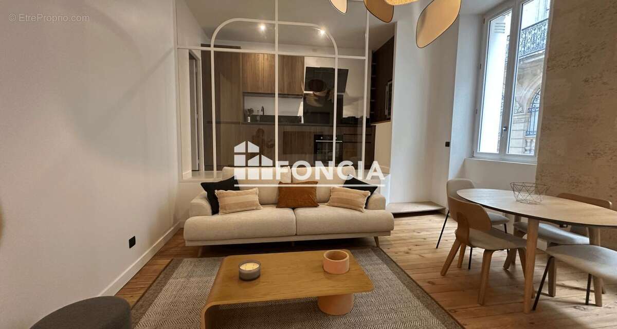 Appartement à BORDEAUX