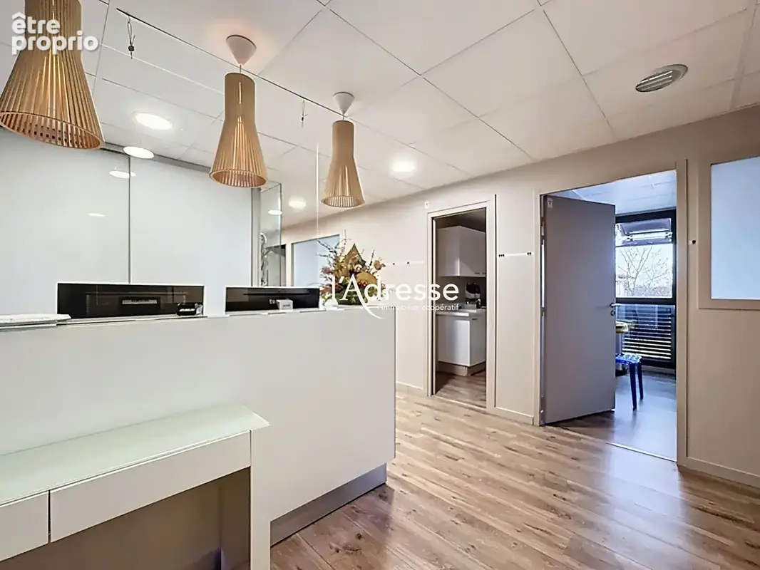 Exclusivité l'Adresse Immobilier - Plaisance du Touch - Local professionnel de 47.80m² avec 1 place de parking en Sous-sol - Pla - photo 4