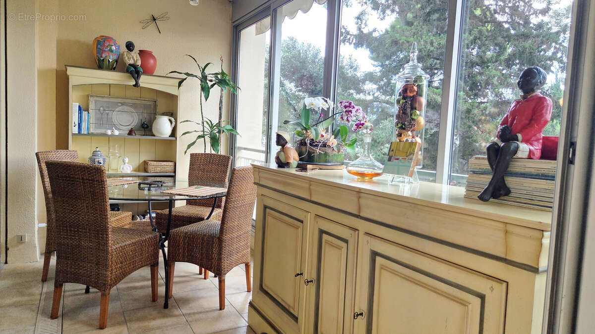 Appartement à LE CANNET