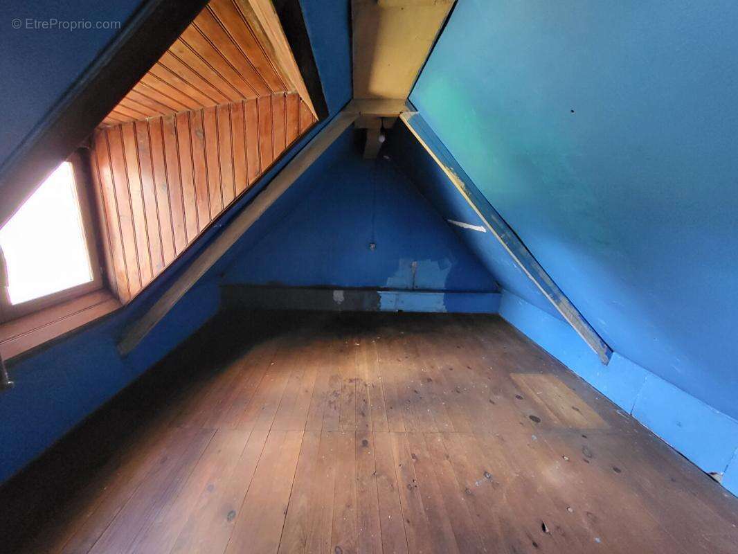 Maison à BEAURAINVILLE