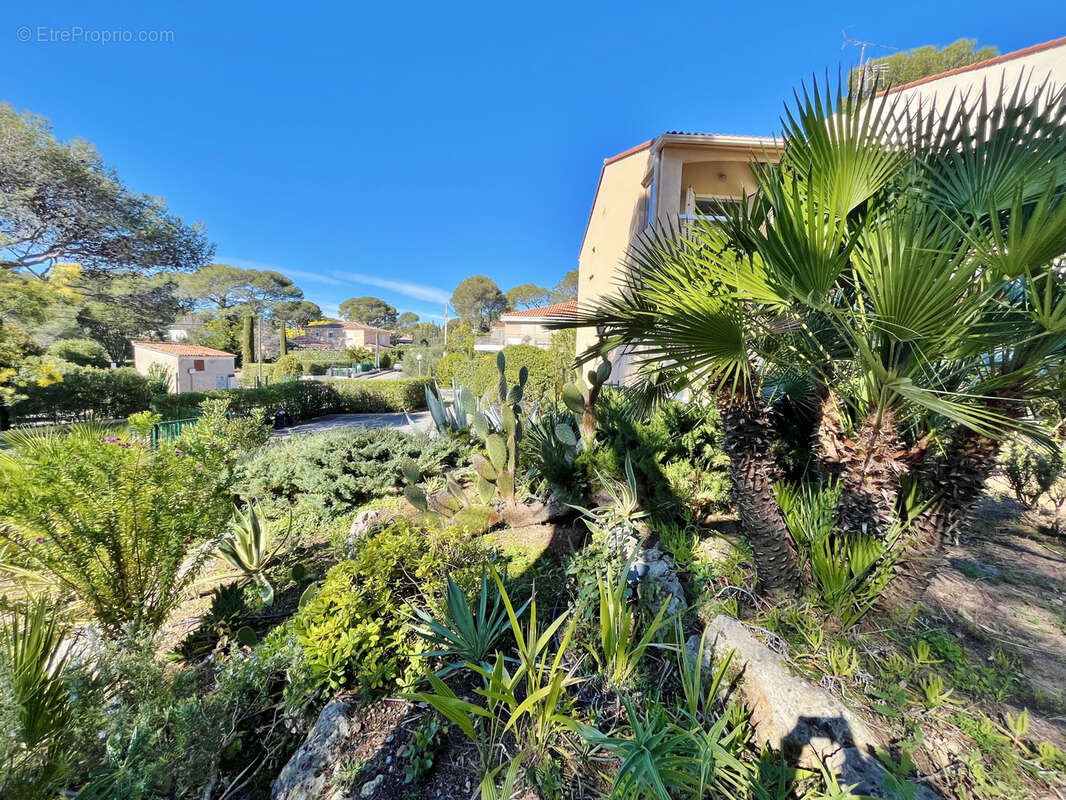 Appartement à SAINT-RAPHAEL