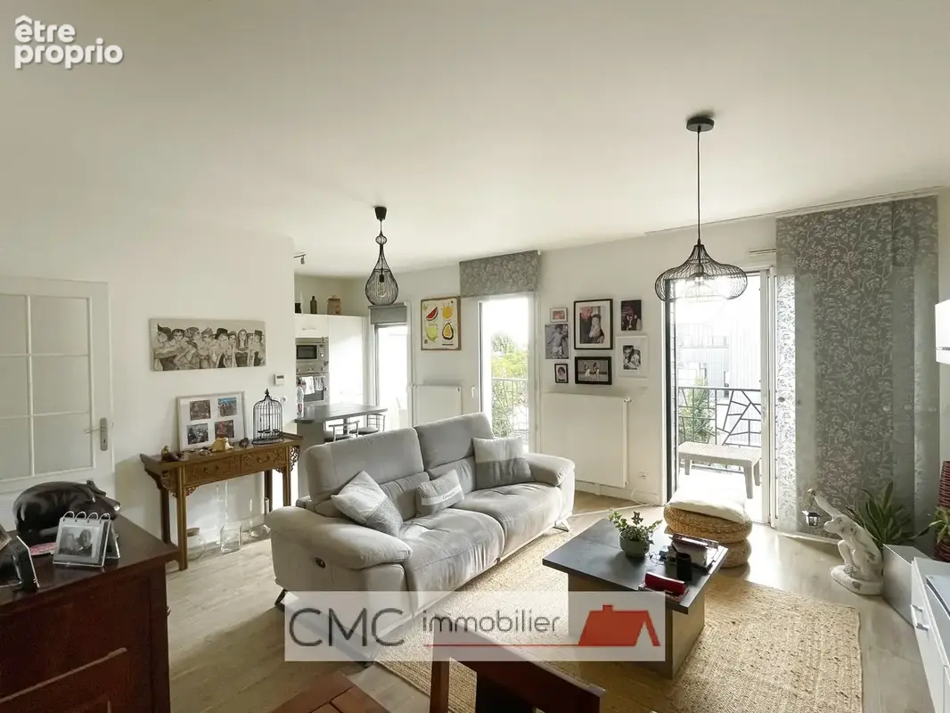 Photo Appartement à Le Coudray au prix de 271 700€