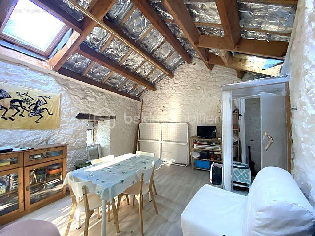 Maison à SAINT-ROME-DE-TARN