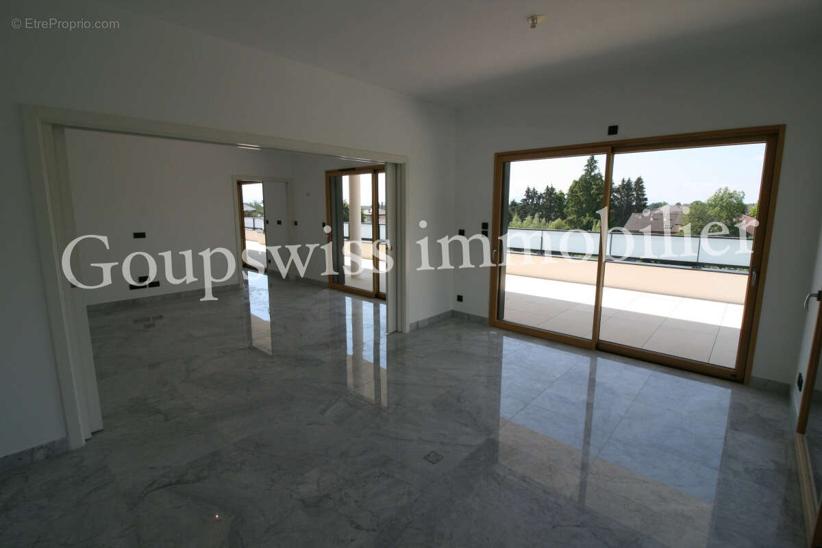 Appartement à DIVONNE-LES-BAINS