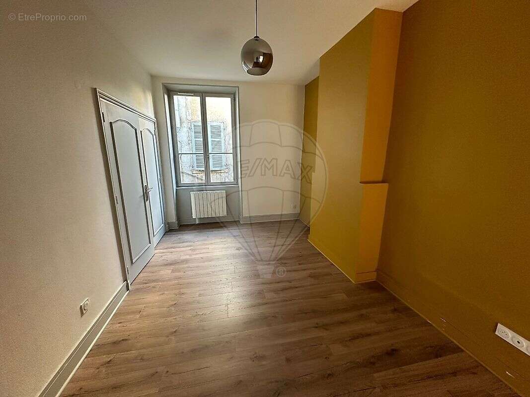 Appartement à VILLEFRANCHE-SUR-SAONE