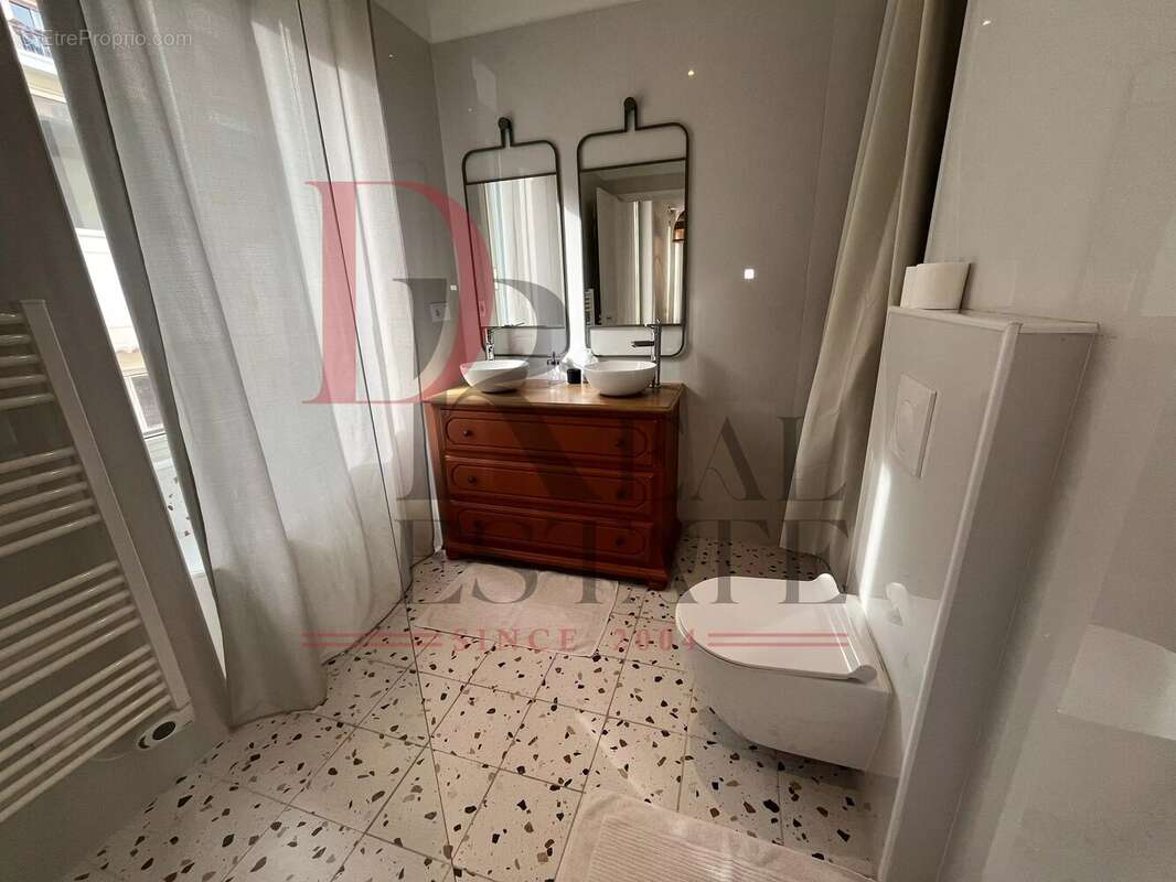 Appartement à MENTON
