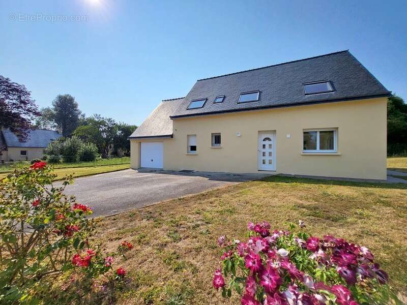Maison contemporaine à vendre 8 pièces ARGOL (29) - photo 2