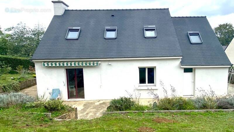 Maison à SAINT-NOLFF