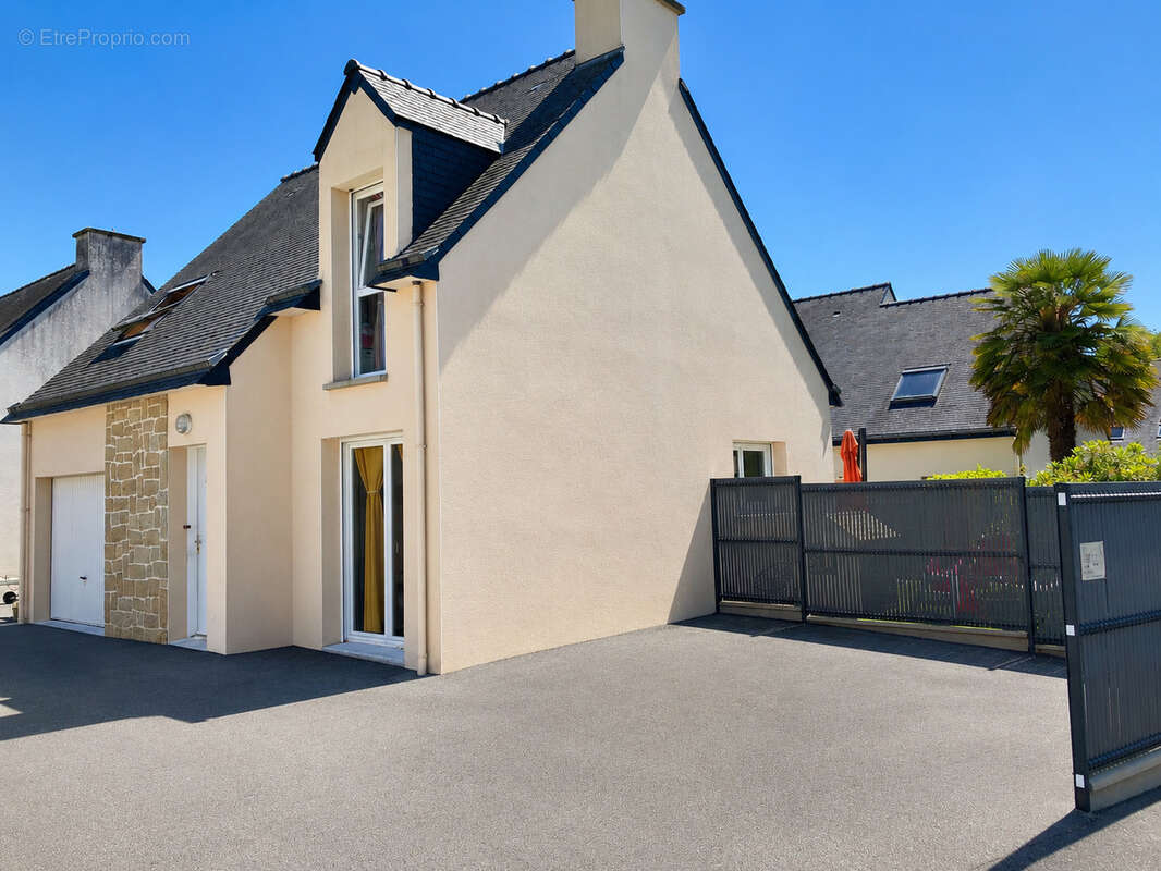 Maison à GRAND-CHAMP