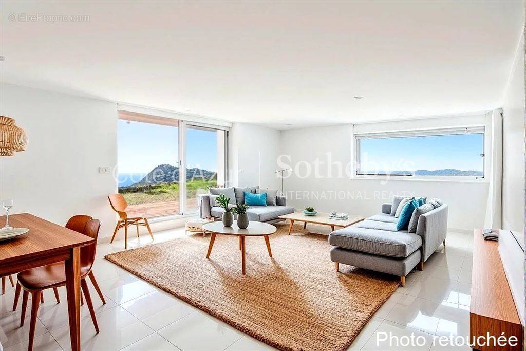 Appartement à LA TURBIE