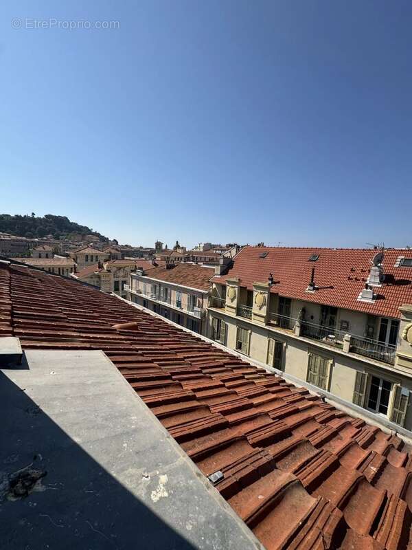 Nice rue foncet - grand studio mansarde - photo 12