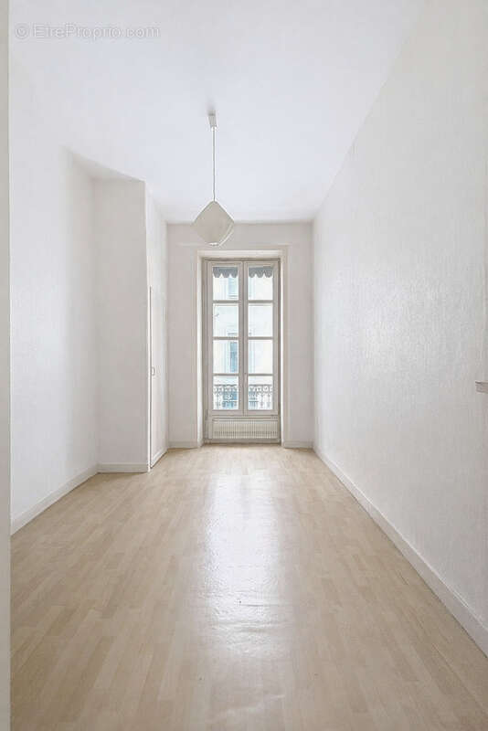 Appartement à LYON-6E