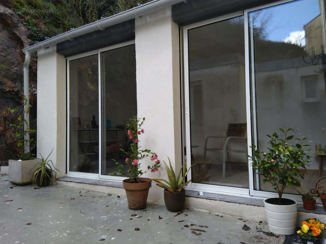 PHOTO-2023-05-30-17-31-46 - Commerce à QUIMPER