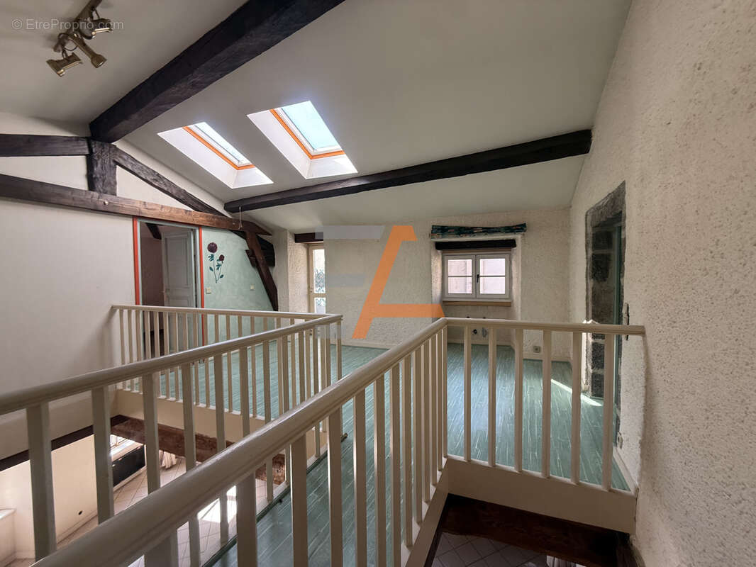 Appartement à LE PUY-EN-VELAY