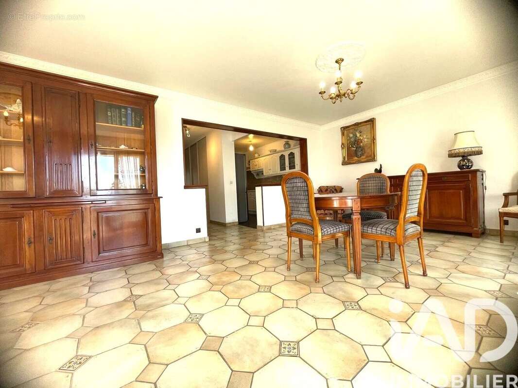 Photo 4 - Appartement à CHEVILLY-LARUE