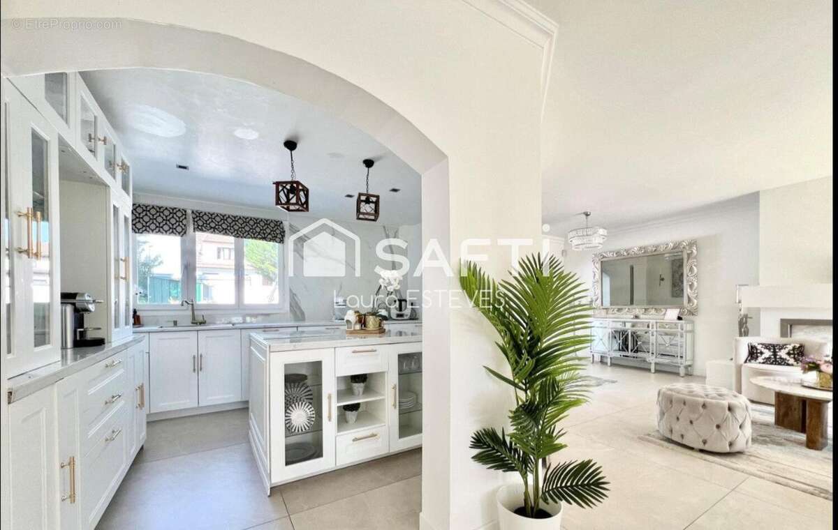 Photo 4 - Maison à CHELLES