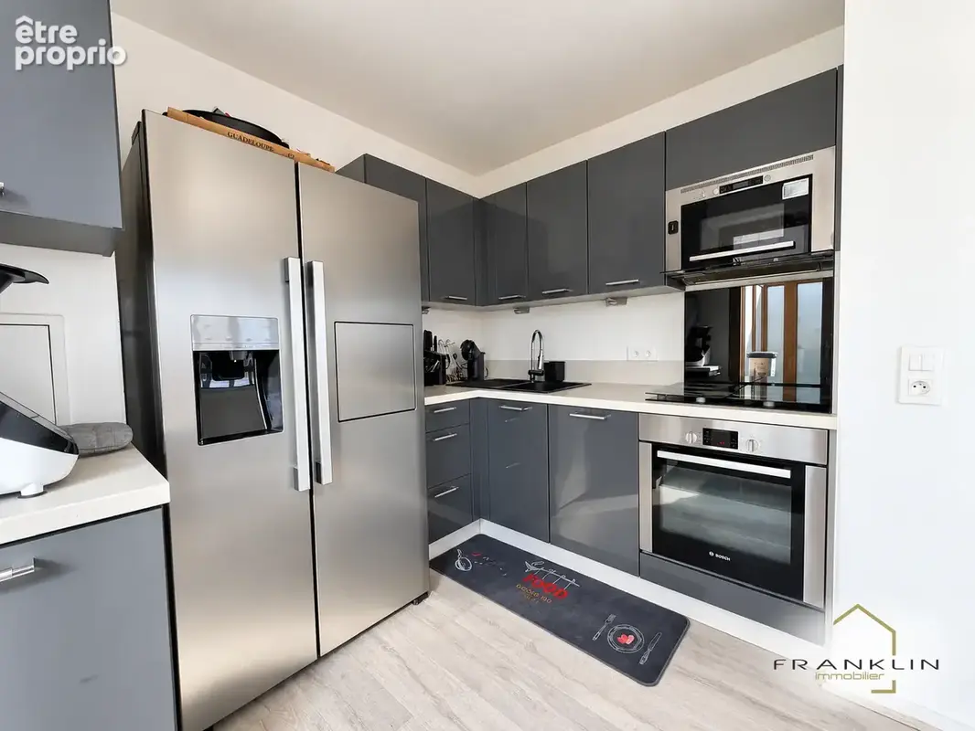 Saint-Denis :EXCLUSIVITE appartement Avec 2 terrasses et un box - photo 4