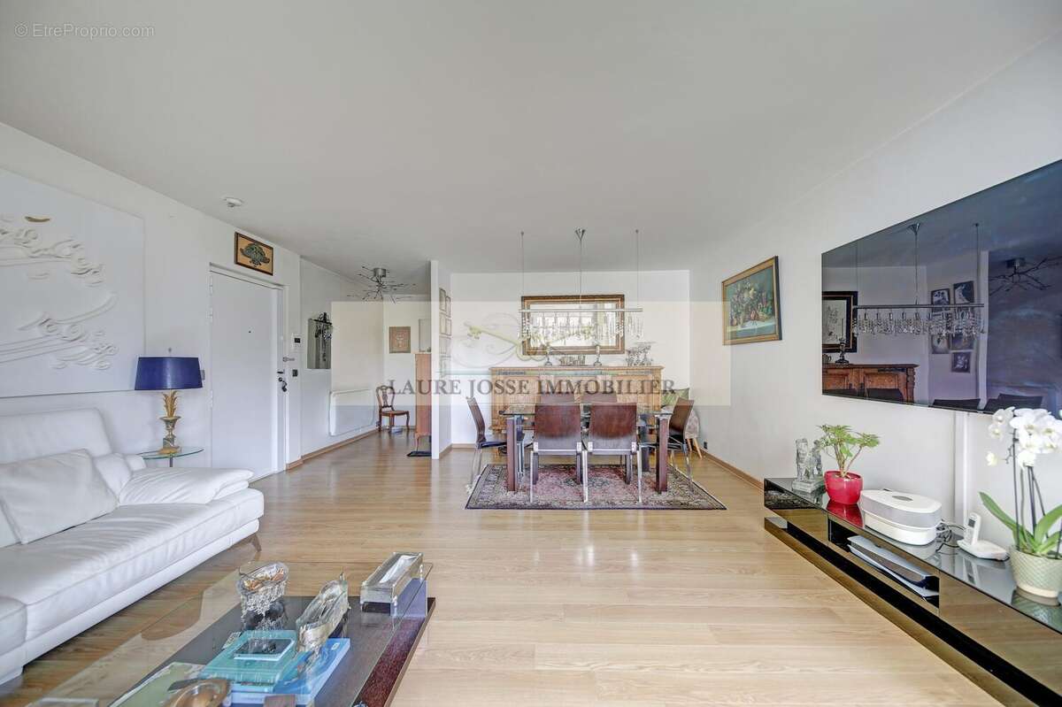 Appartement à LE VESINET