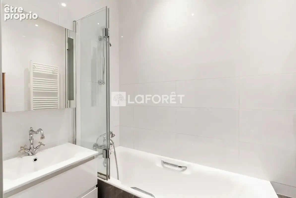 Dernier etage - calme - lumineux - refait a neuf - photo 15