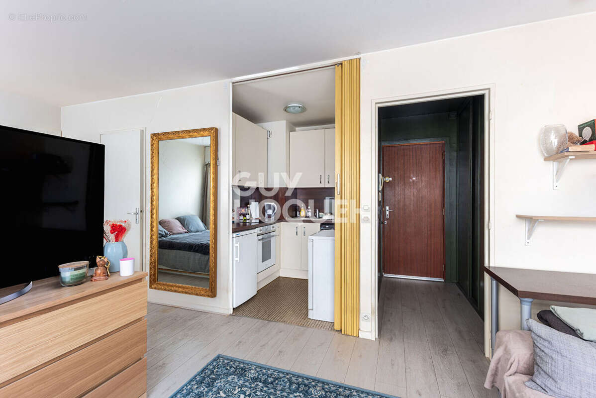 Appartement à PARIS-12E