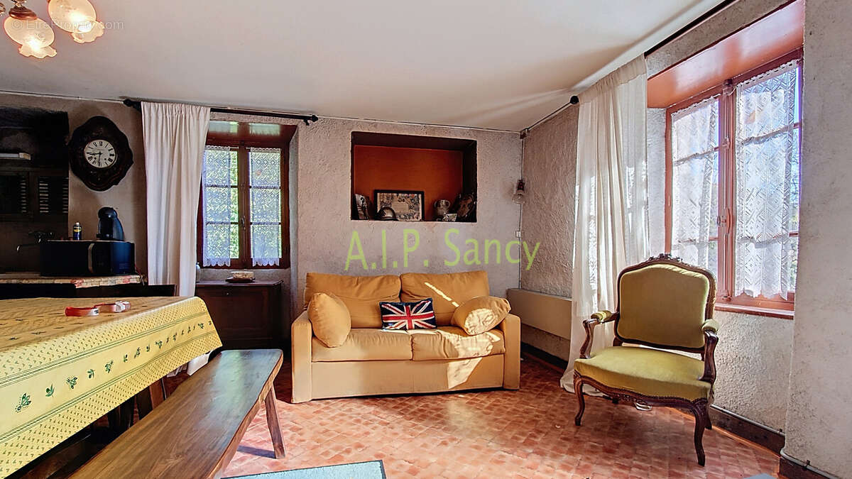 Maison à SAINT-DIERY