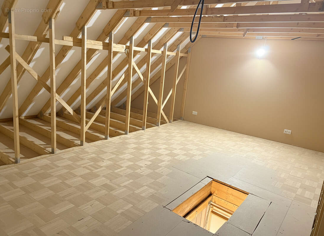 Maison à DEUIL-LA-BARRE