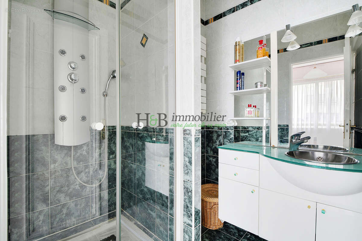 Appartement à CHOISY-LE-ROI