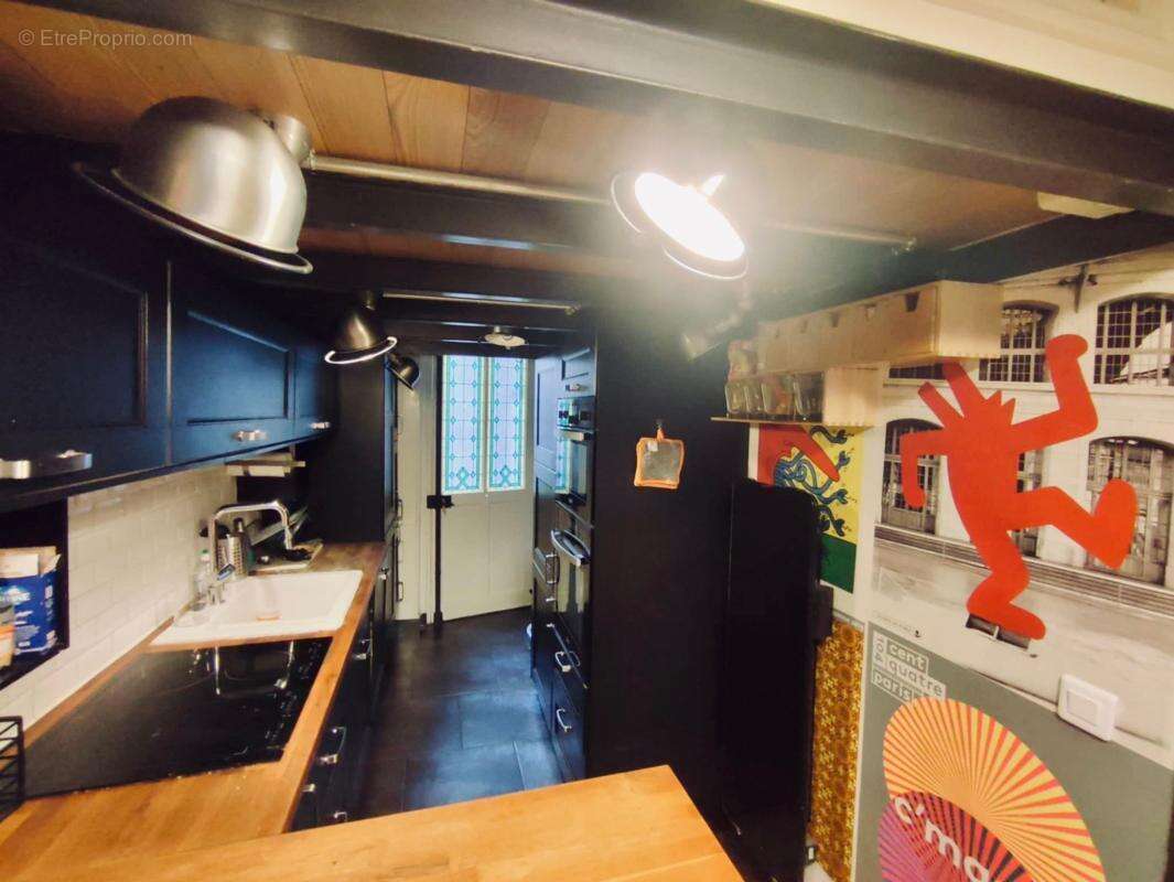 Commerce à PARIS-18E