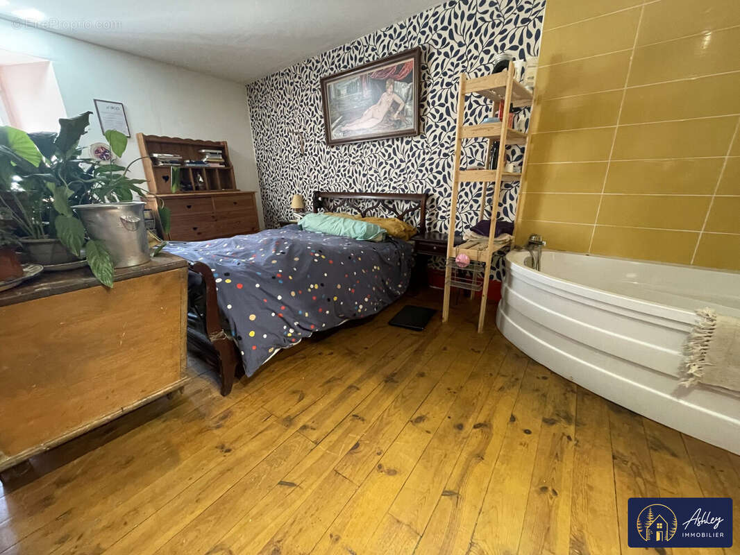 Maison 6 pièces MARCHASTEL  - Maison à MARCHASTEL