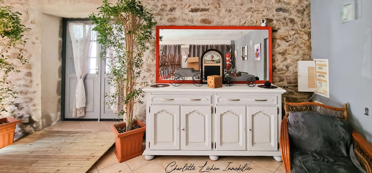 Maison à SAINT-FLORET