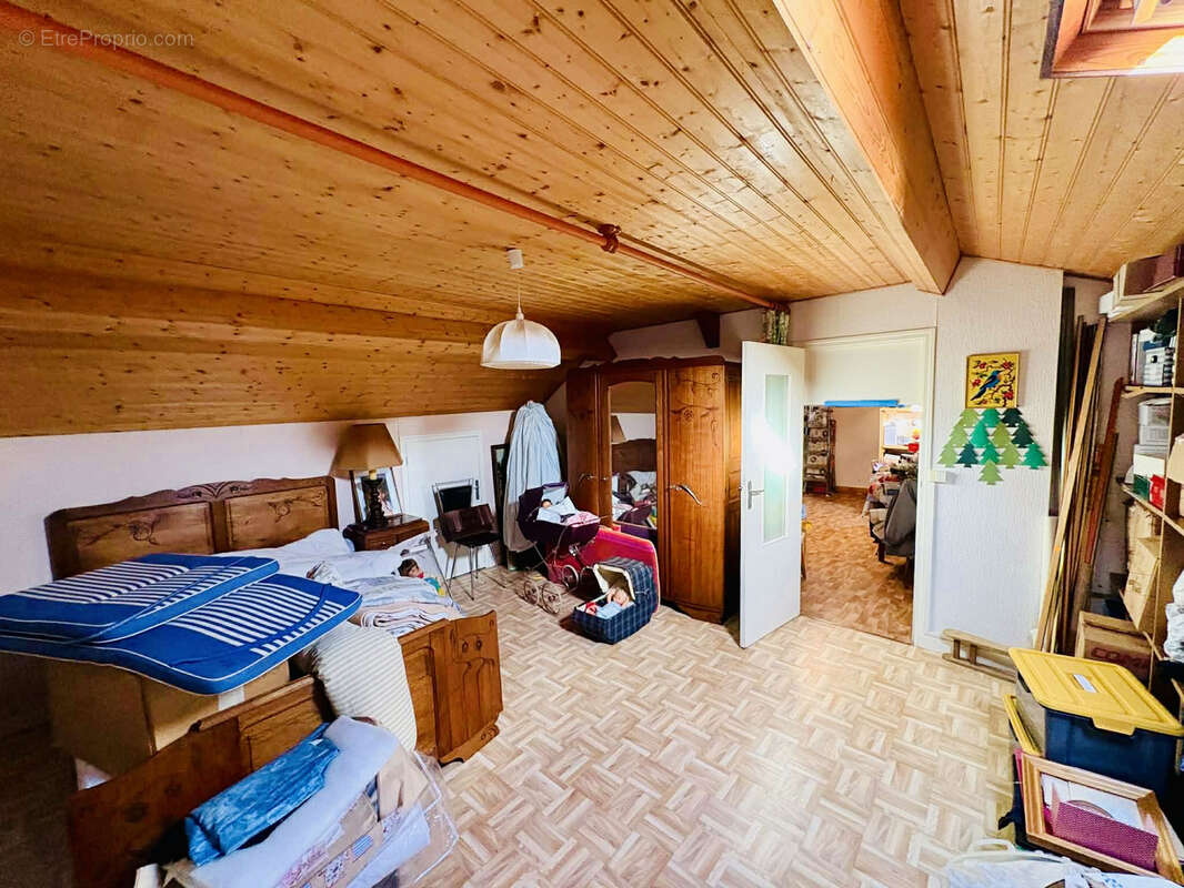 Maison à VIEILLEVIGNE