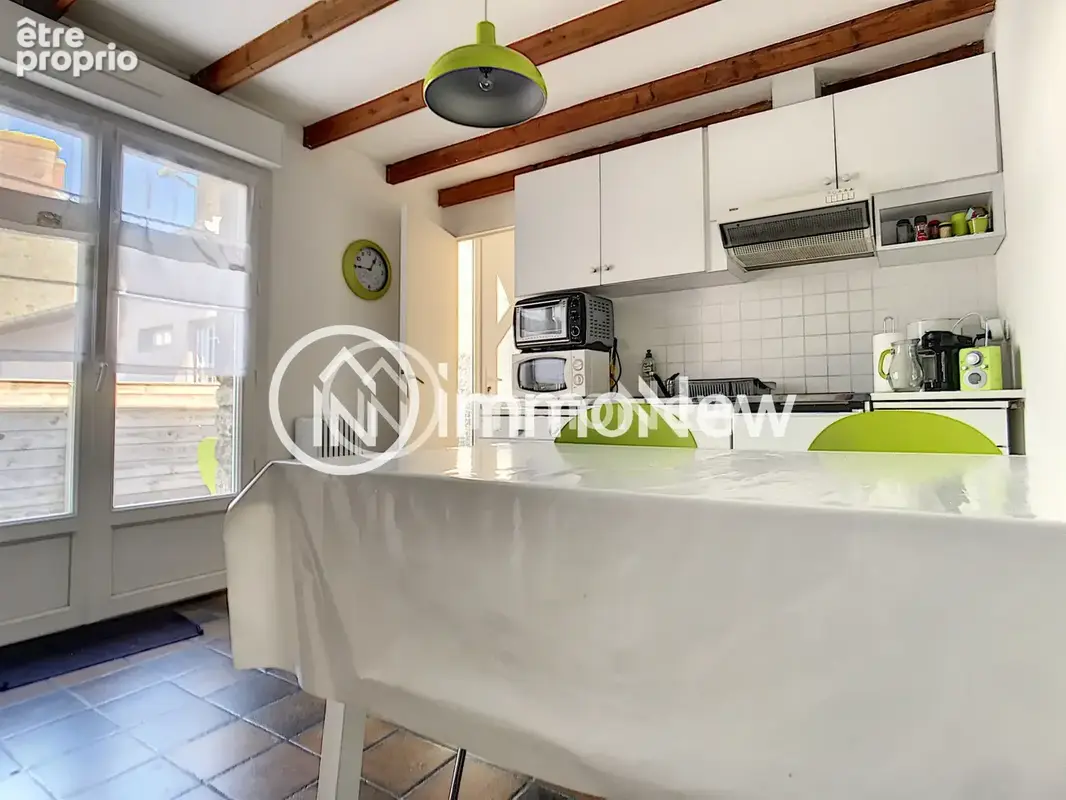 Carolles   maison en pierres avec terrasse et parking - photo 2