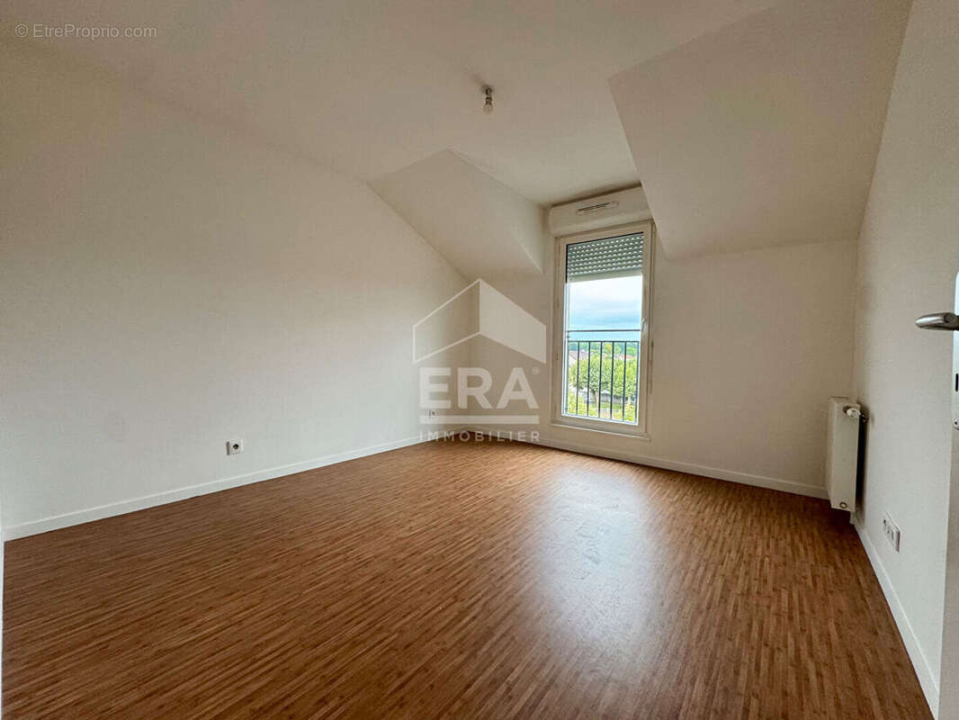 Appartement à QUINCY-SOUS-SENART