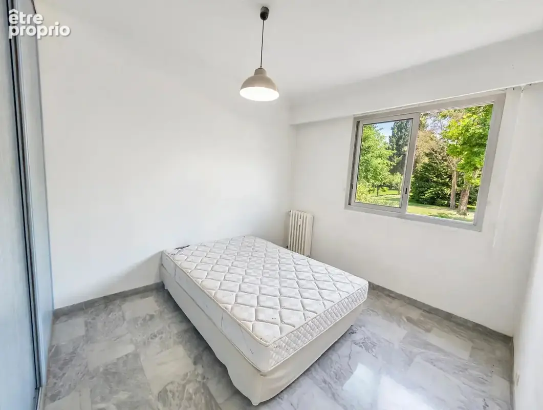 Antibes – appartement 4 pièces avec vue mer, terrasse, garage et cave - photo 9
