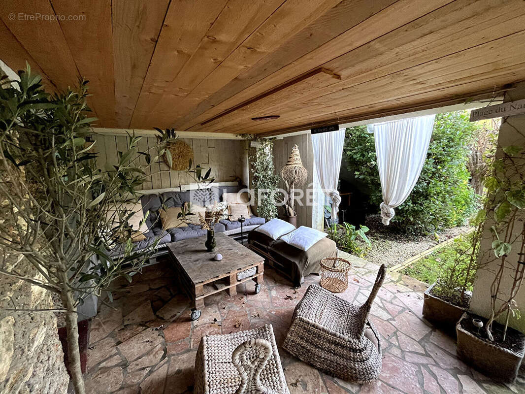 Maison à HARDRICOURT