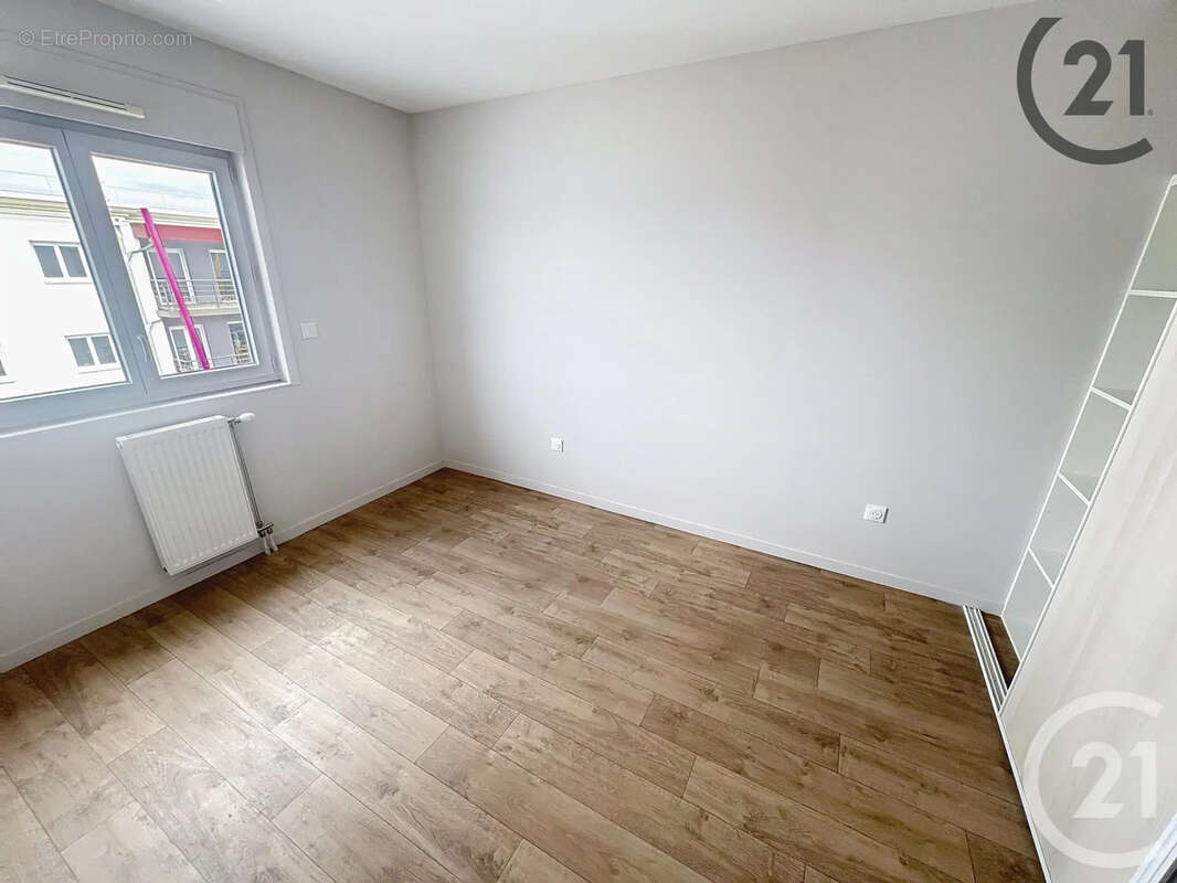Appartement 67 m² à Auxerre  - photo 5