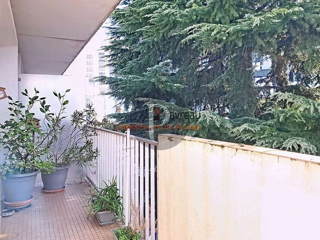 Appartement à VILLEJUIF