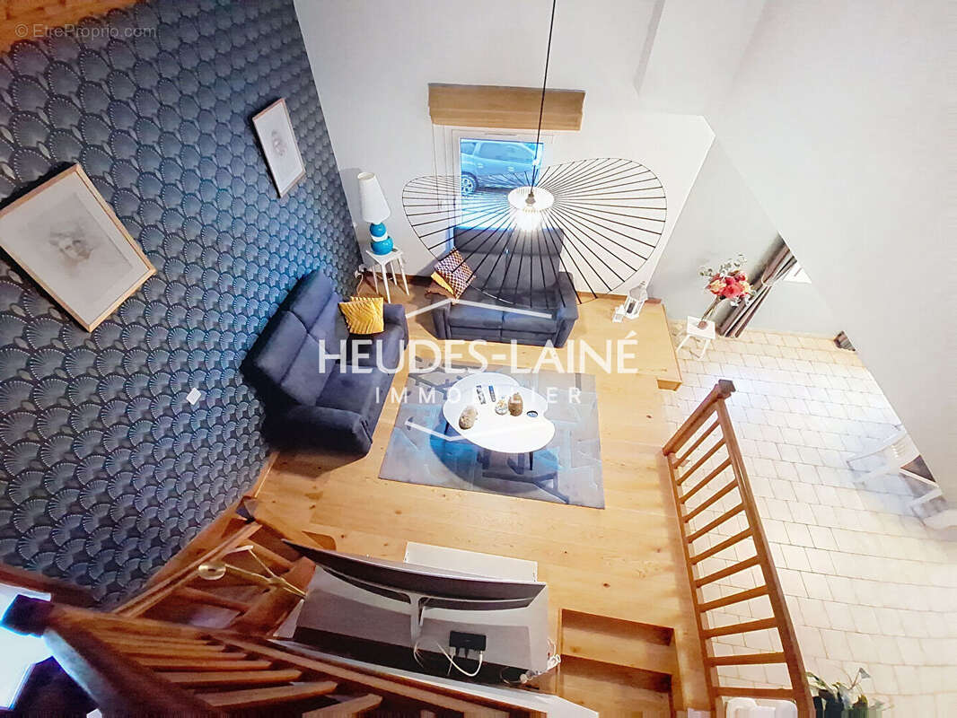 Maison à SAINT-LAURENT-DE-CUVES