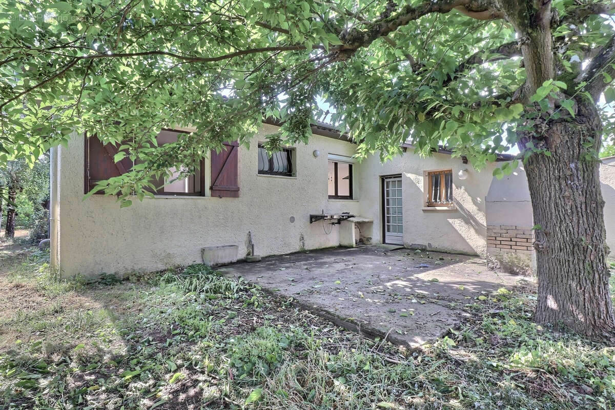 Maison à IZON