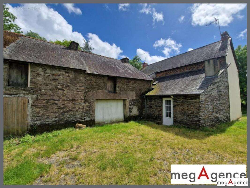 Maison à LA CHAPELLE-DE-BRAIN