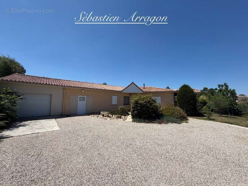 Bias – Havre de paix aux portes de Villeneuve-sur-Lot – maison 130 m² avec jardin paysager (47) - photo 14