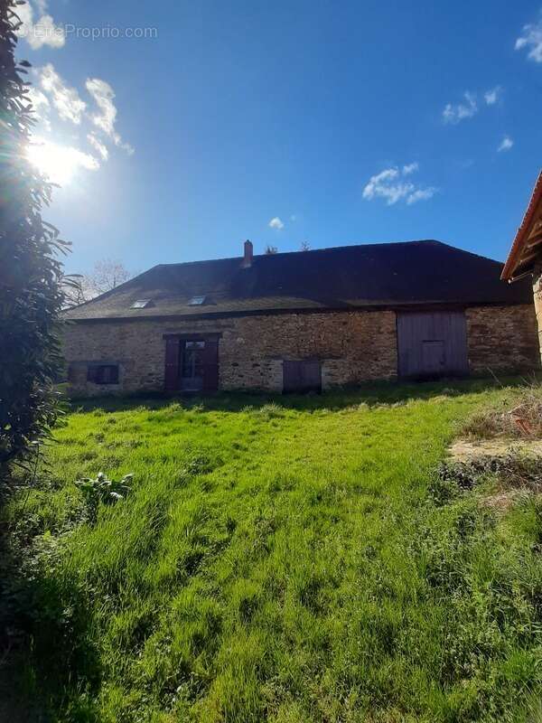 Maison à vendre 11 pièces SAINT PRIEST LIGOURE (87) - photo 17