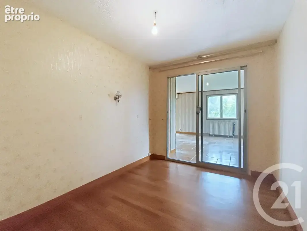 Maison 4 pièces 107 m² à vendre à Paron (89100) - photo 5