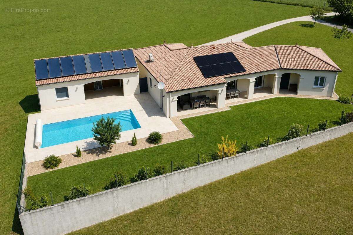 Maison moderne 119 m² à Montaigu-de-Quercy - photo 3