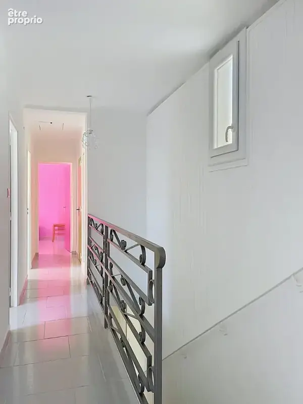 Villa Nimes 4 pièce(s) 90.80 m2 - photo 13