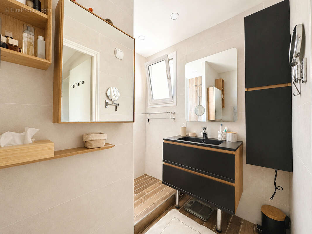 Appartement à TASSIN-LA-DEMI-LUNE