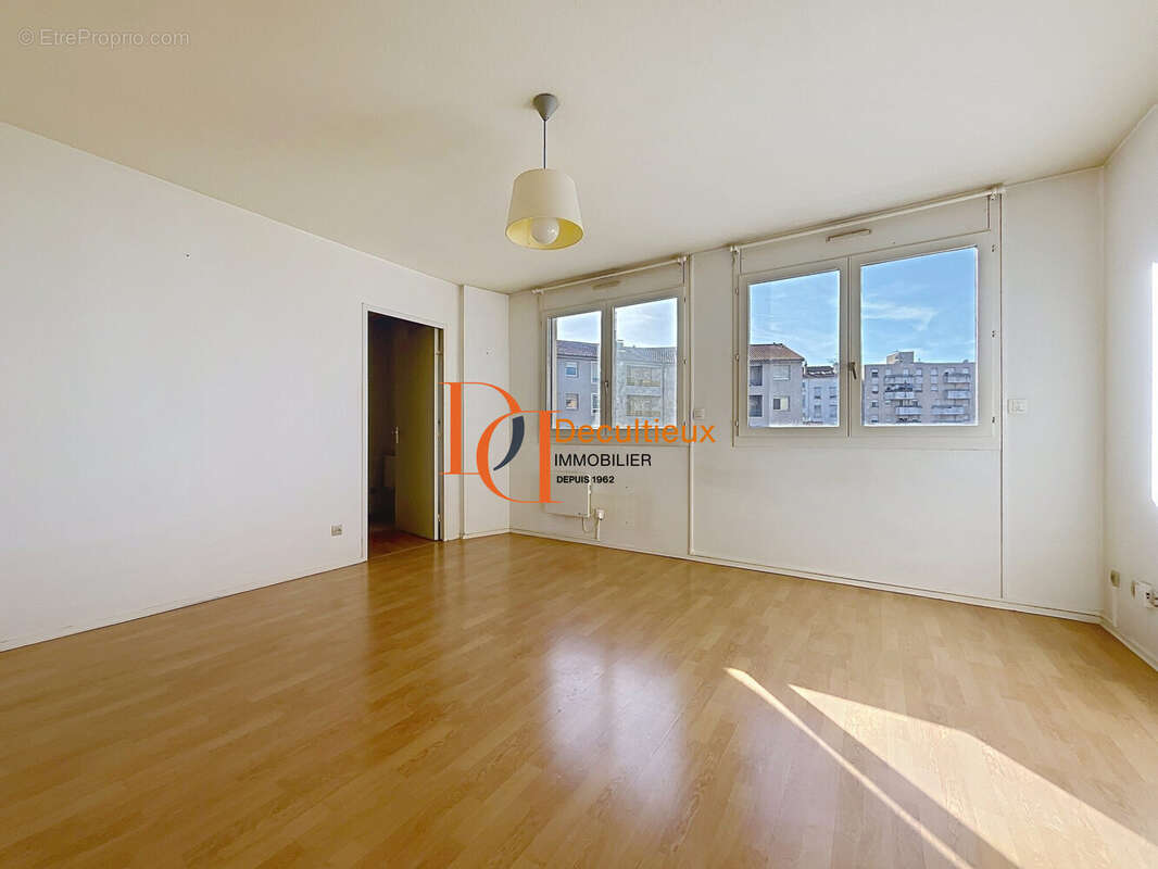 Appartement à VILLEURBANNE