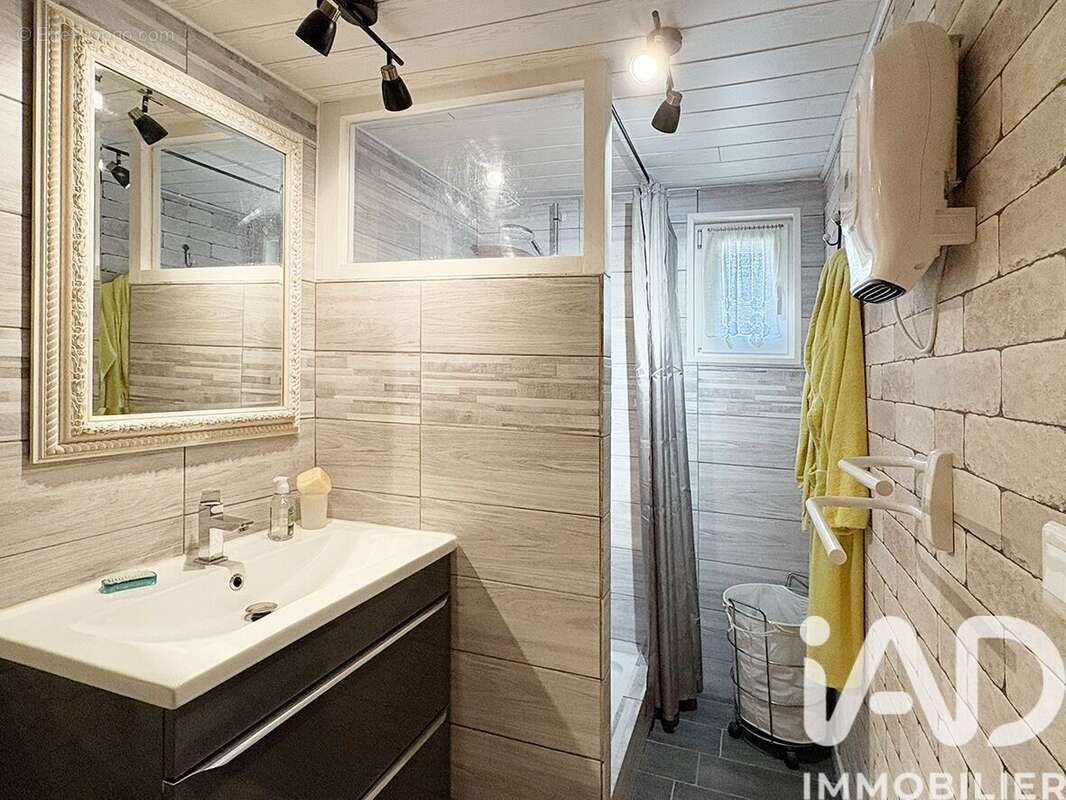 Maison 220 m² à Thury  - photo 4