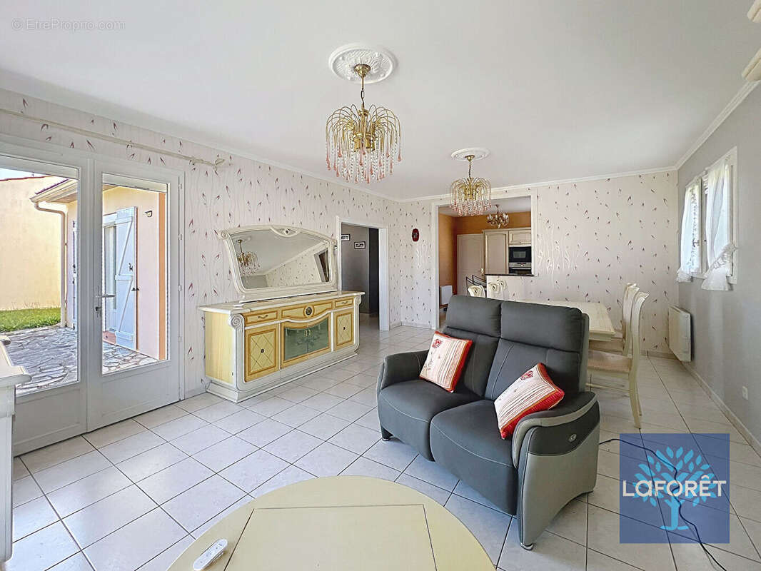 Maison à SAINT-HILAIRE-DE-RIEZ