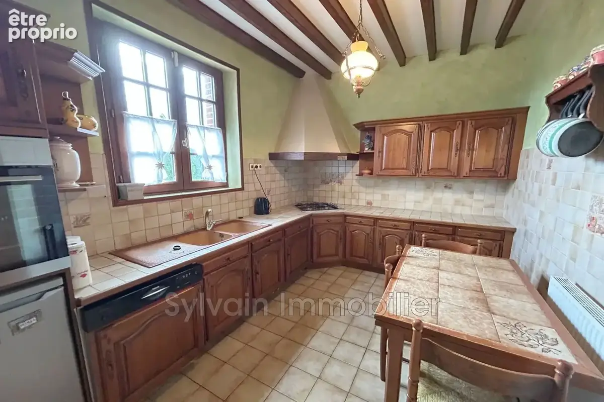 Maison 6 pièces 148 m² à vendre à Songeons (60380) - photo 2